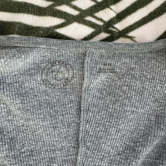 Urban Outfitters Deep V-Neck Tee in Gray - Picture 2 of 3